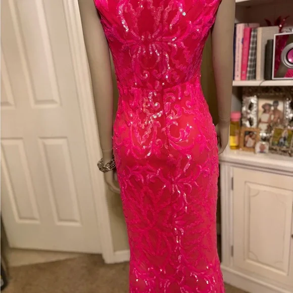Elegant Pink Evening Gown - Picture 5 of 6